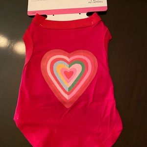 BRAND NEW - Dog Valentines Heart Tee, Sz SMALL